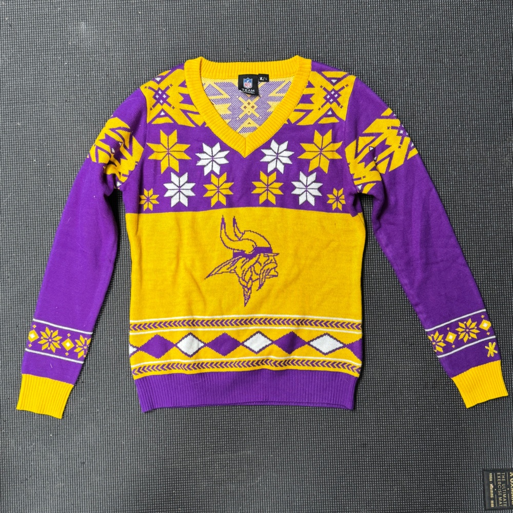 NFL Purple and Yellow V-Neck Sweater